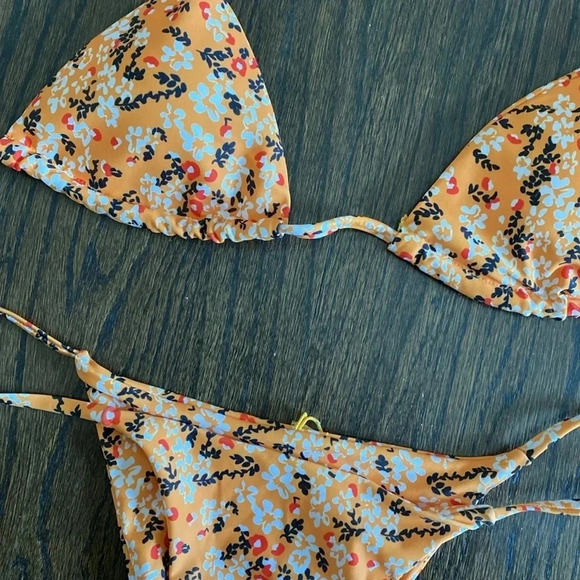 NWT SHEIN Bikini Set - Picture 2 of 4